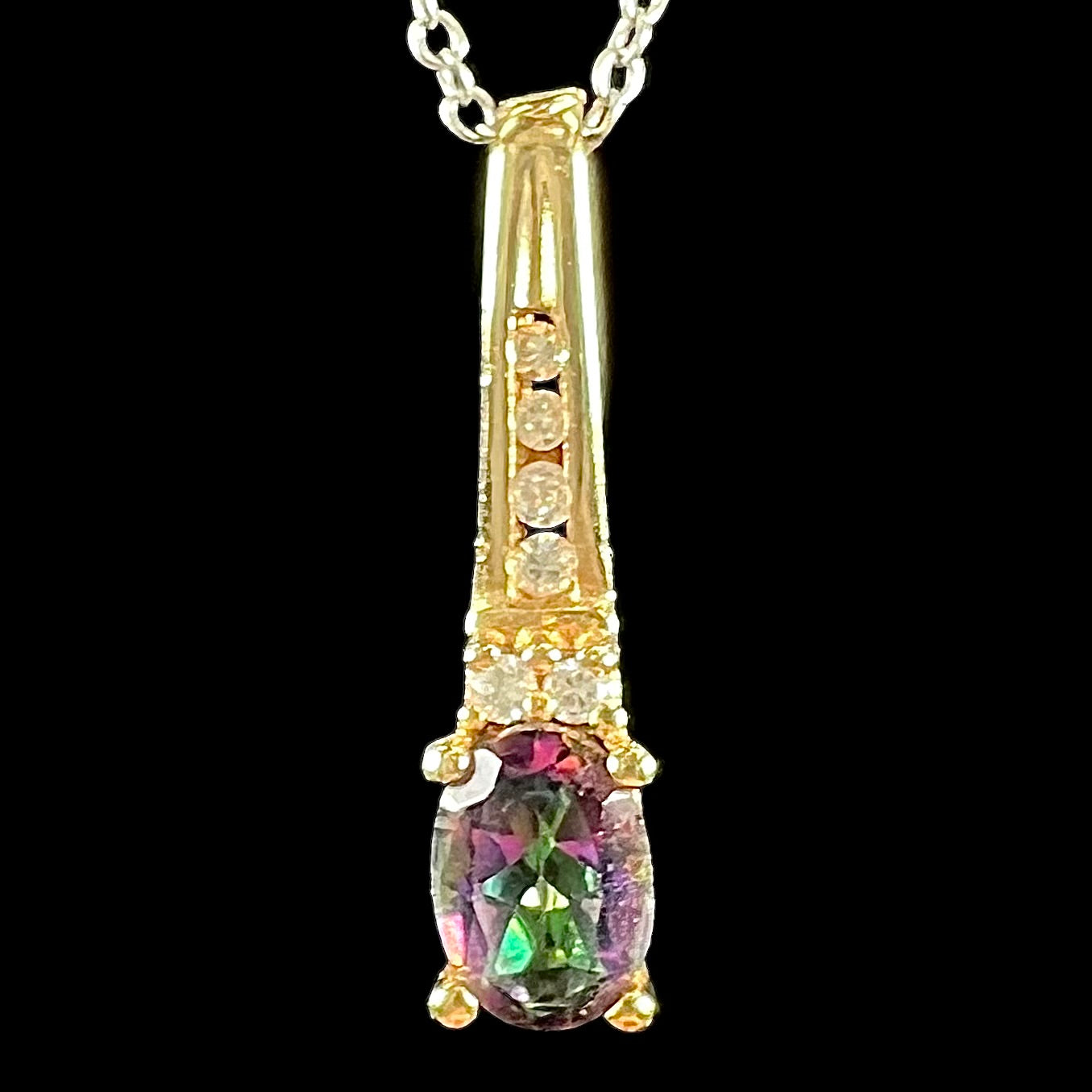 10kt online Yellow Gold Mystic Topaz Diamond Pendant Necklace