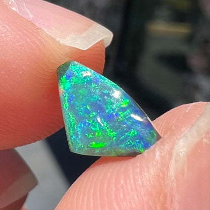 0.84ct Vivid Lightning Ridge Black Opal | #E59