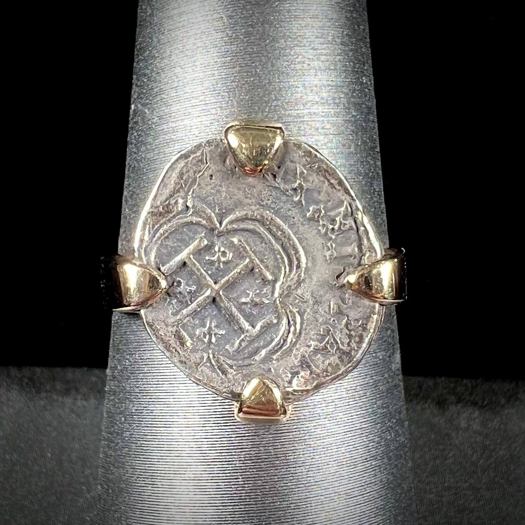 Replica Atocha 1 Reale Coin Ring in 14kt Gold Estate Burton s