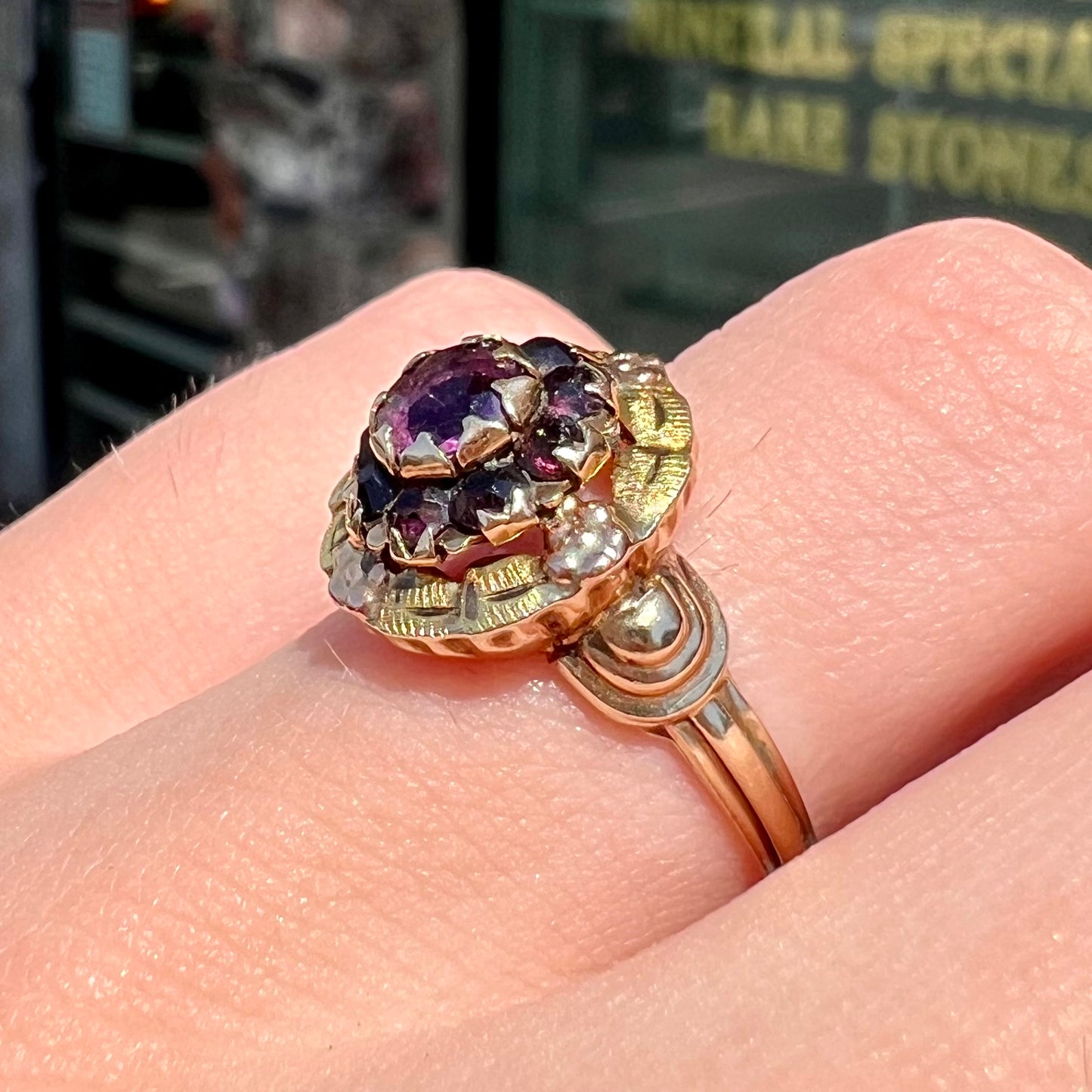 Art Nouveau Rhodolite Garnet Halo Ring in 10kt Gold | Antique, c.1920's