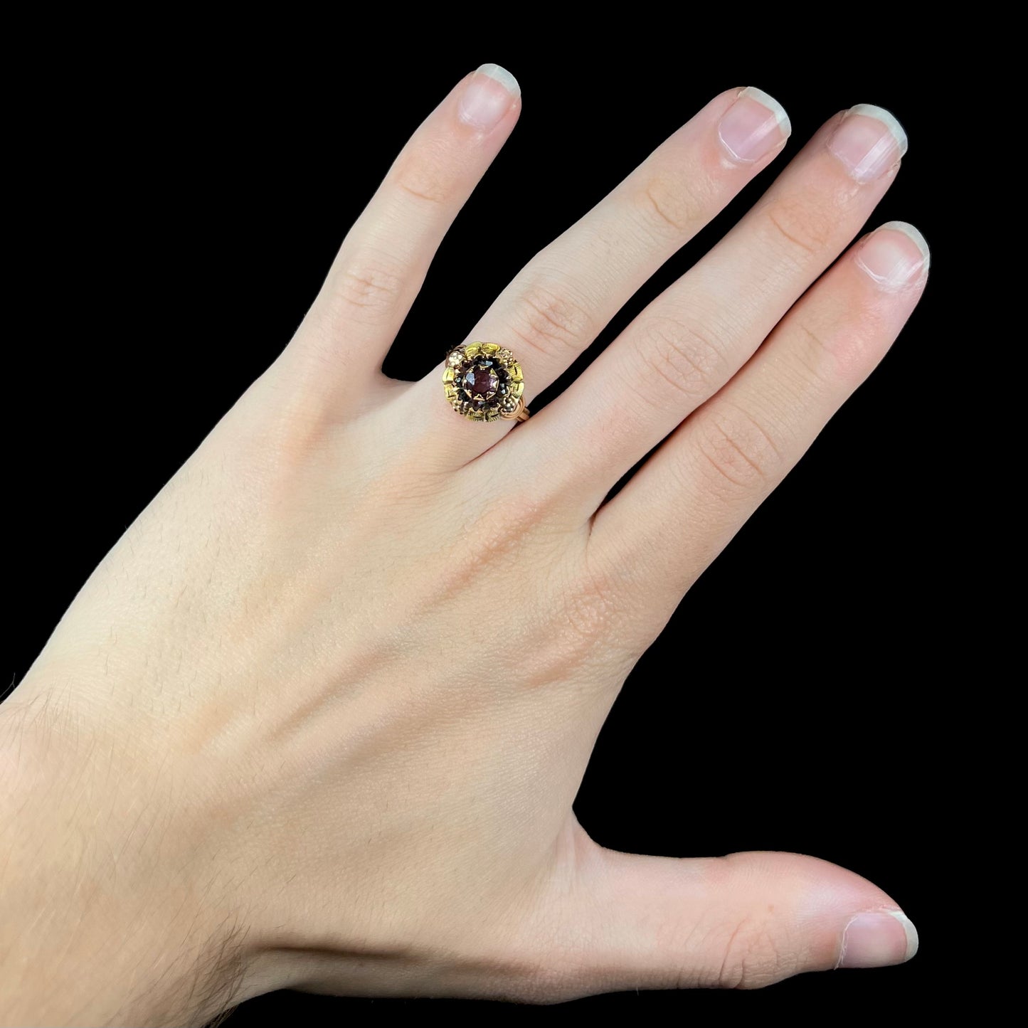 Art Nouveau Rhodolite Garnet Halo Ring in 10kt Gold | Antique, c.1920's