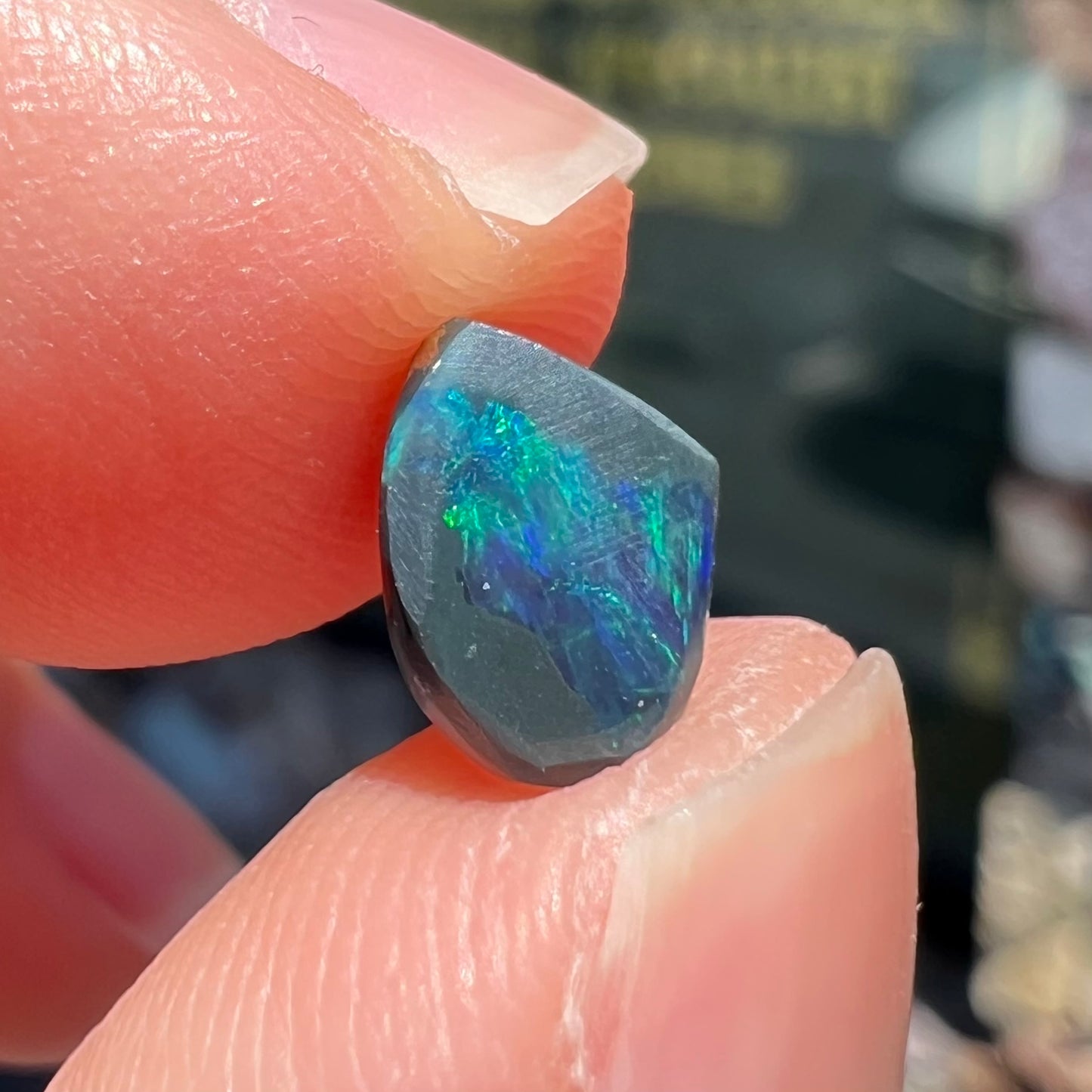 1.01ct Lightning Ridge Black Opal | #E70