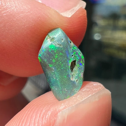 0.95ct Lightning Ridge Black Opal | #E68