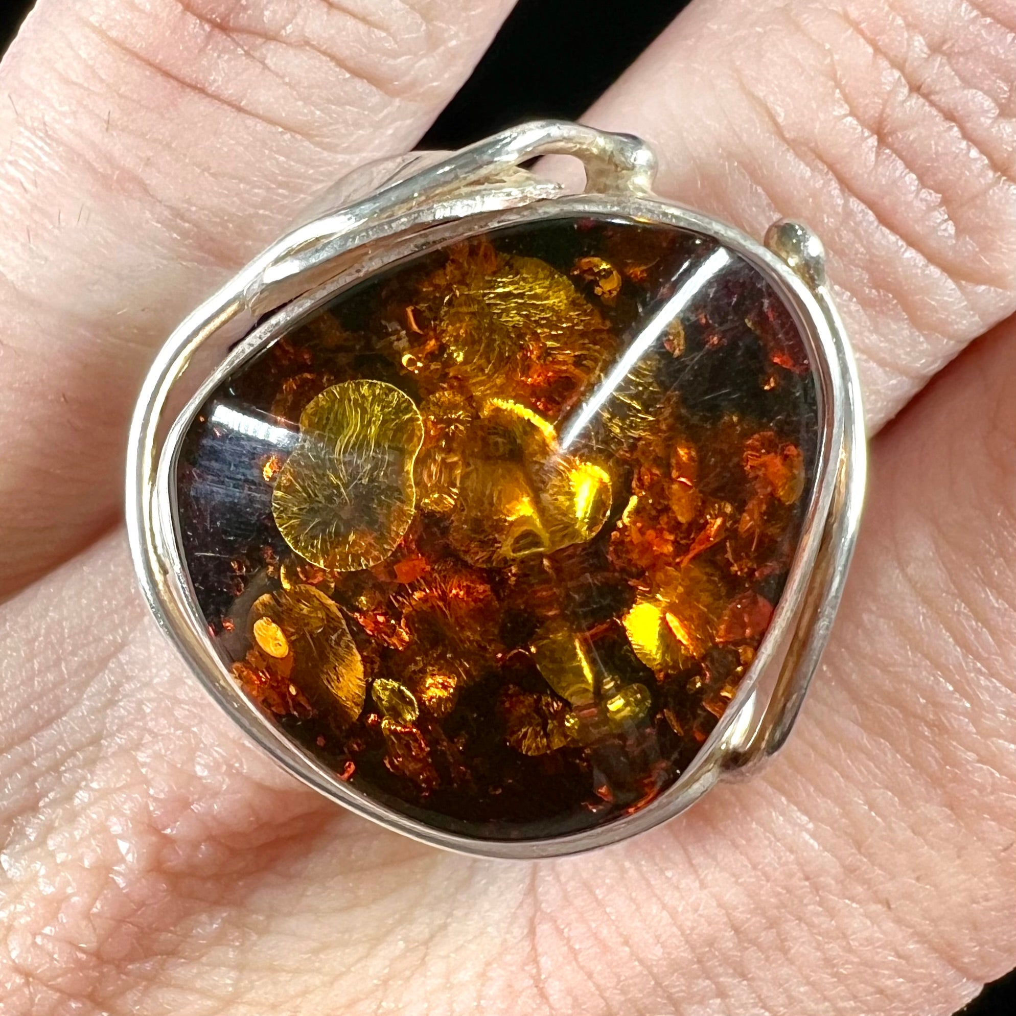 Modern sharm ring