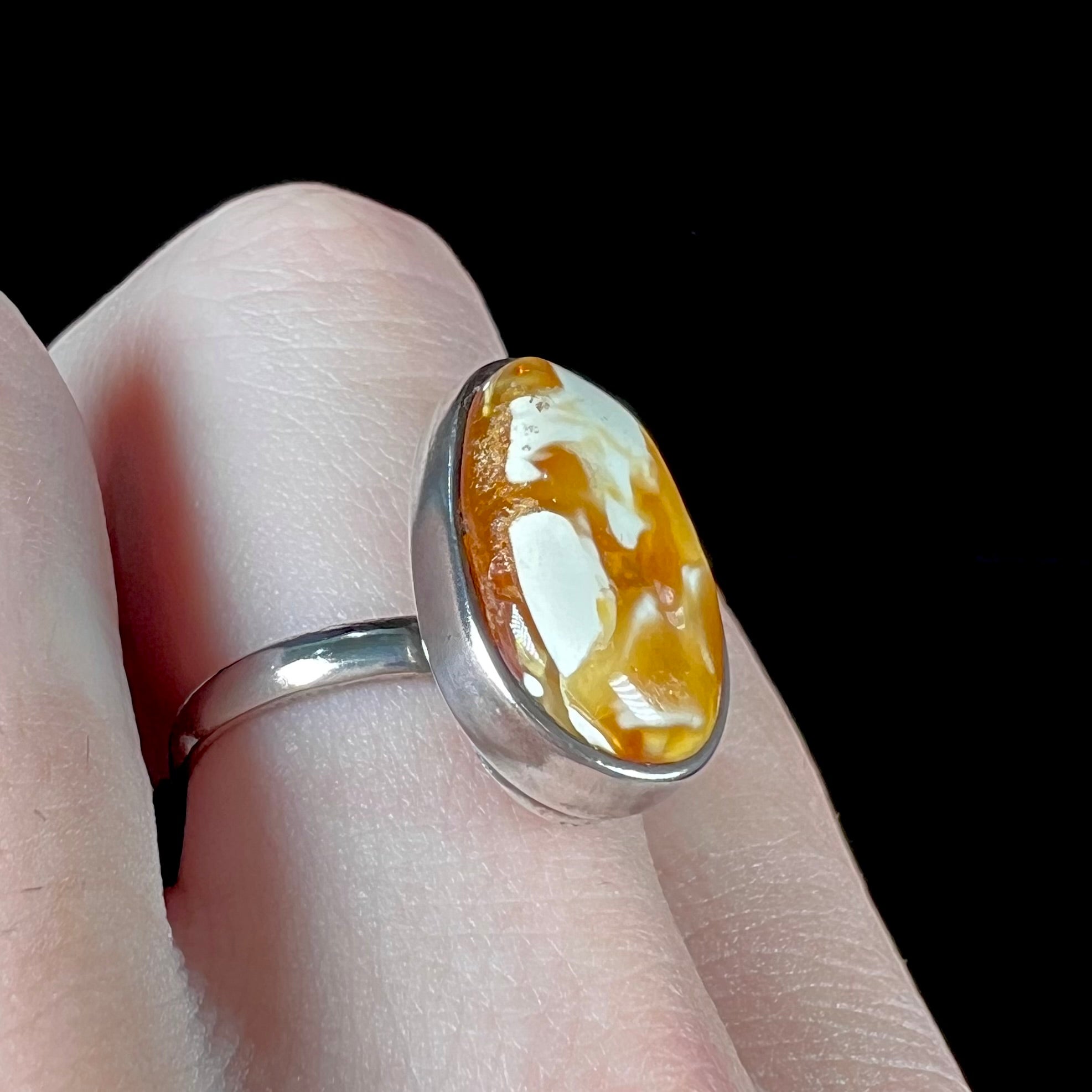 Butterscotch amber deals ring