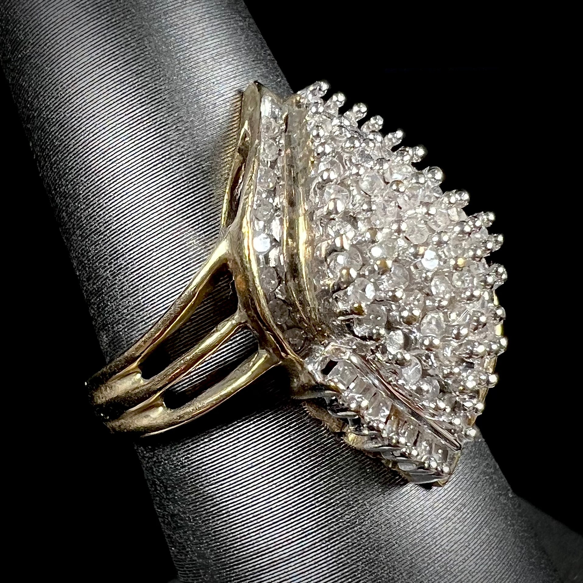 Ladies 10 Karat Gold Diamond Cluster authentic Ring