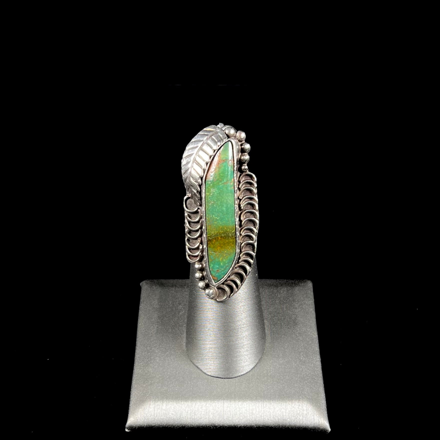 Outlet Vintage Early Navajo Silver Ring with 2 Green Stones