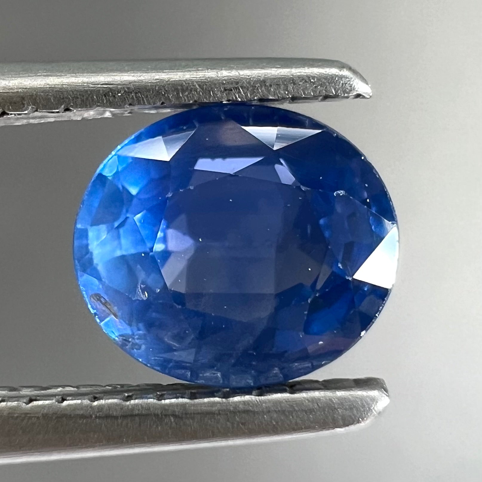 0.88ct Blue Sapphire, Oval Cut