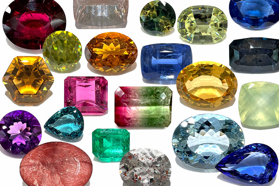 Mini Loose Gemstones, Gemstone Type : Natural at Best Price in