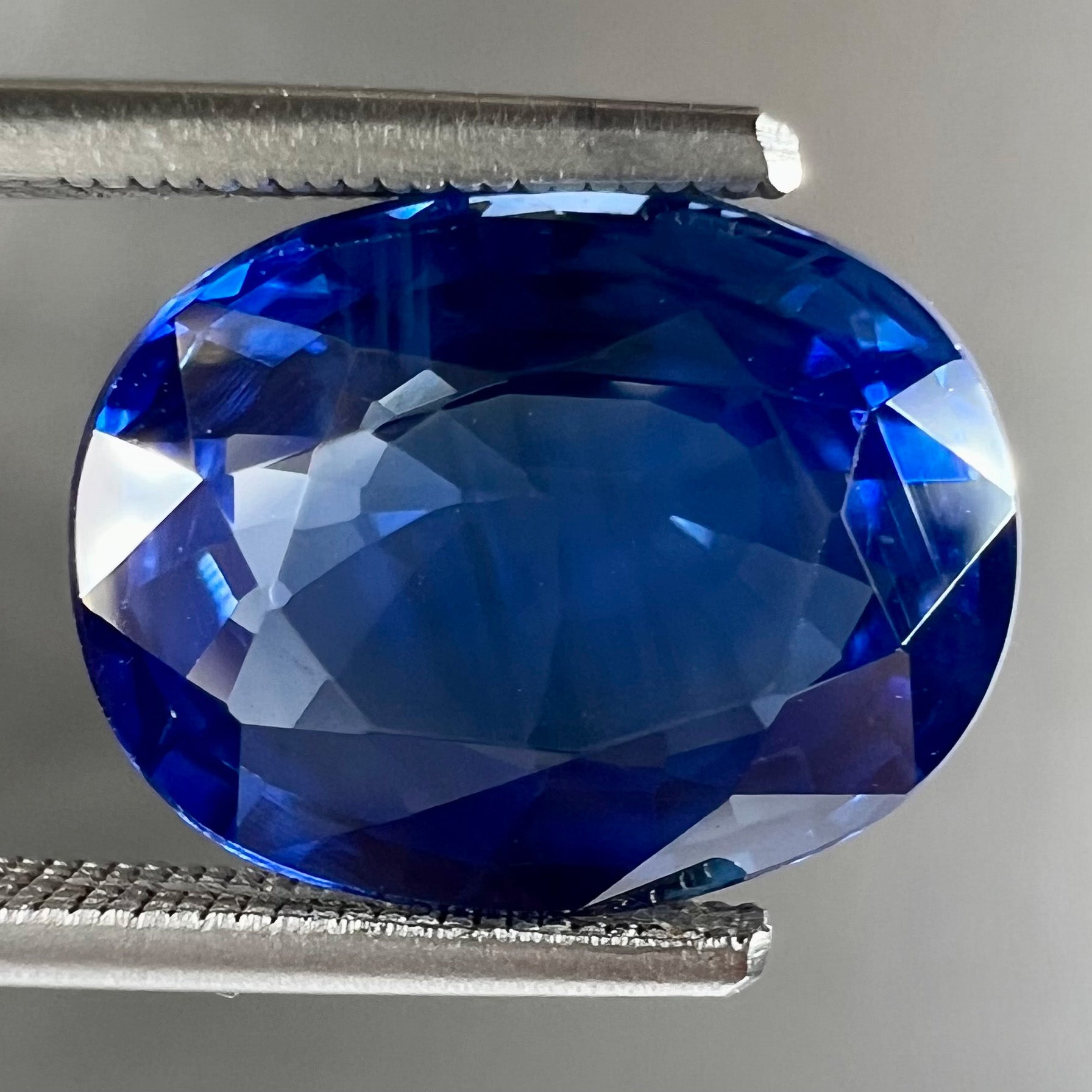 Oval deals blue sapphire