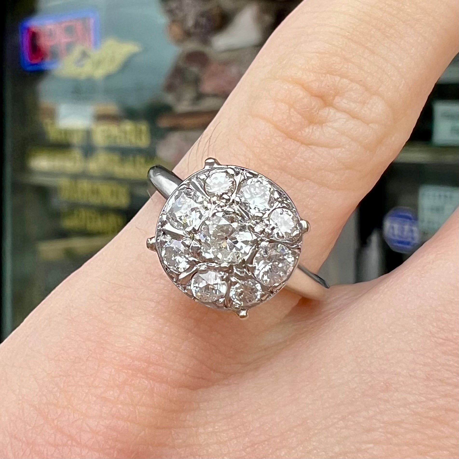 Diamond cluster shops ring