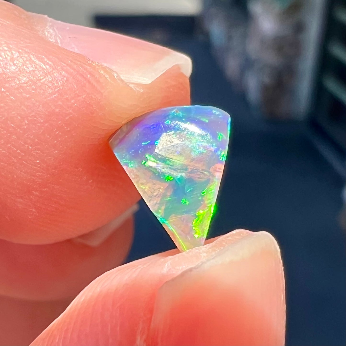 0.85ct Vivid Lightning Ridge Semi-Black Semi-Crystal Opal | #E71