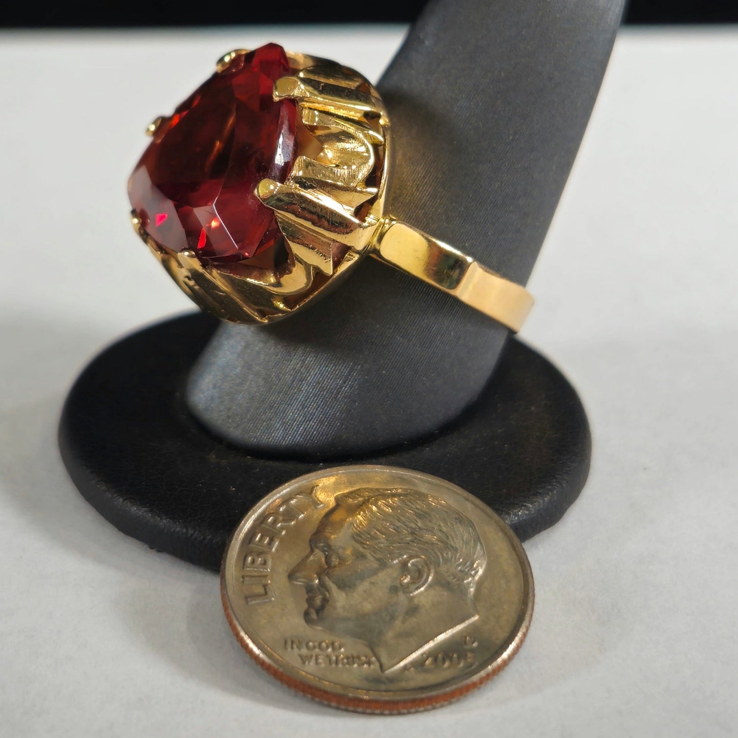 Oregon Sunstone Art Deco Ring | Estate | 18kt