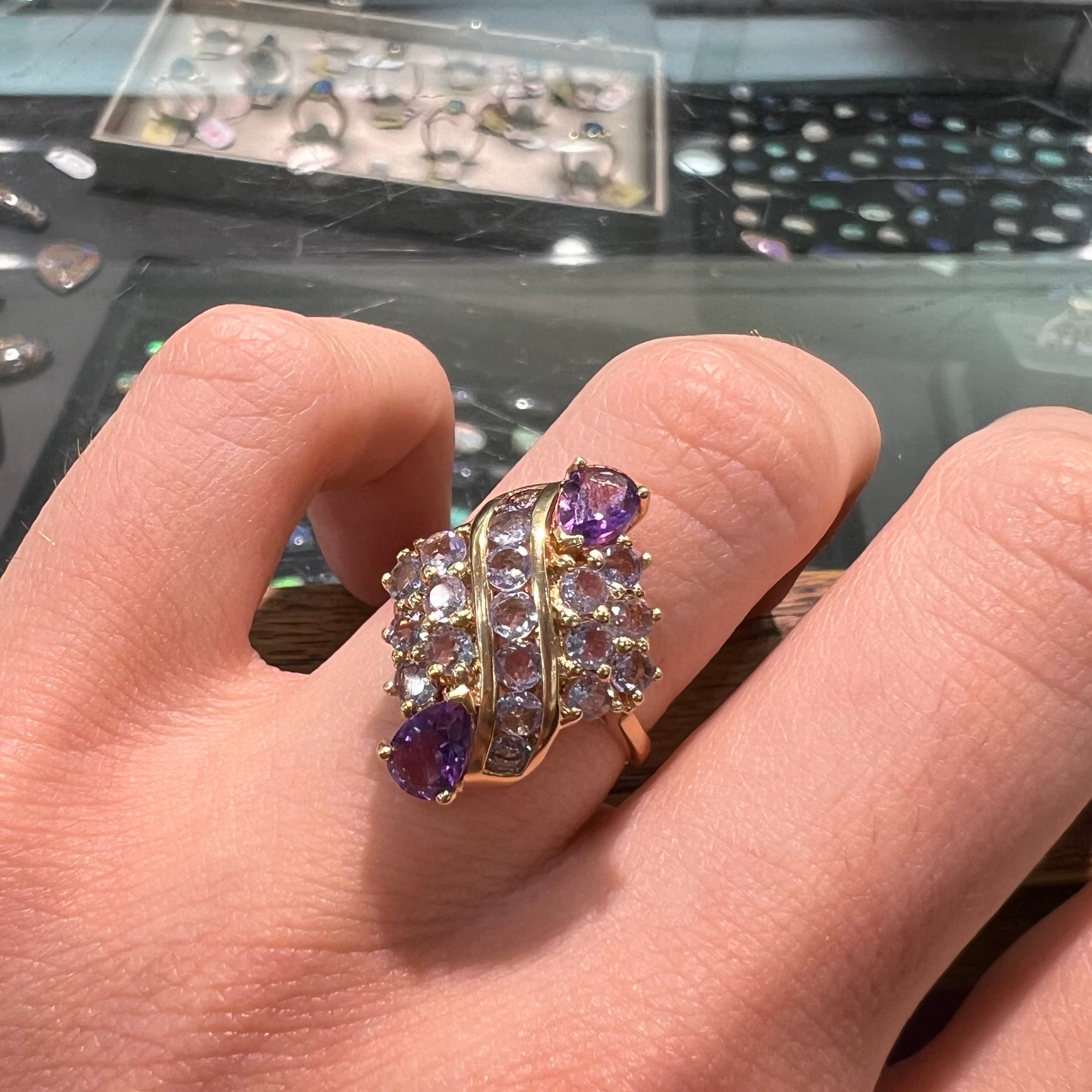 Amethyst and fashion tanzanite