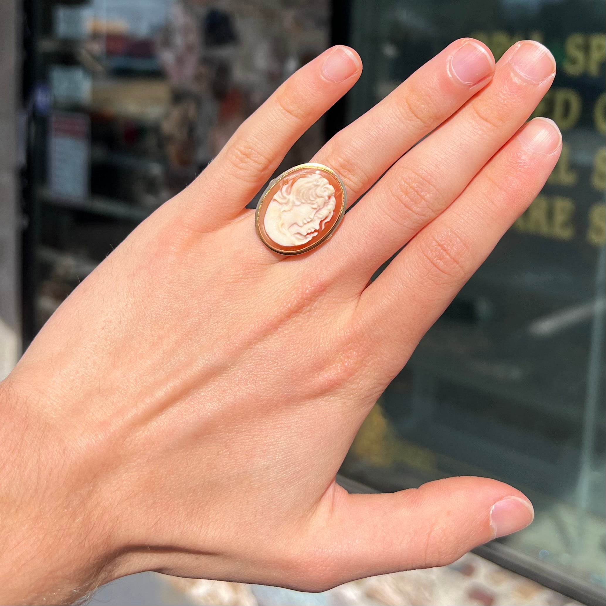 Vintage cameo outlet ring