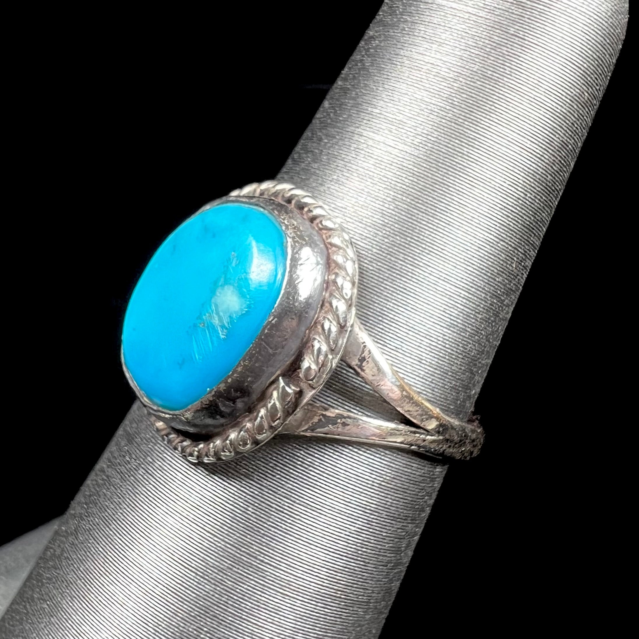 Vintage deals Turquoise and sterling silver ring