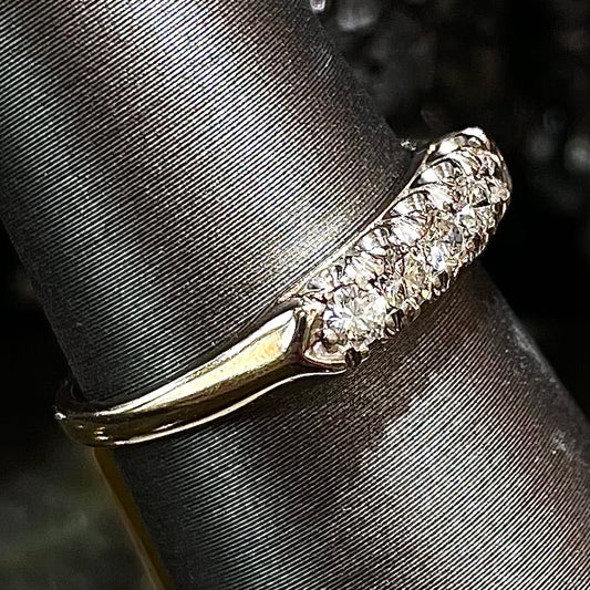 Diamond Band | 14kt | Vintage c.1940's