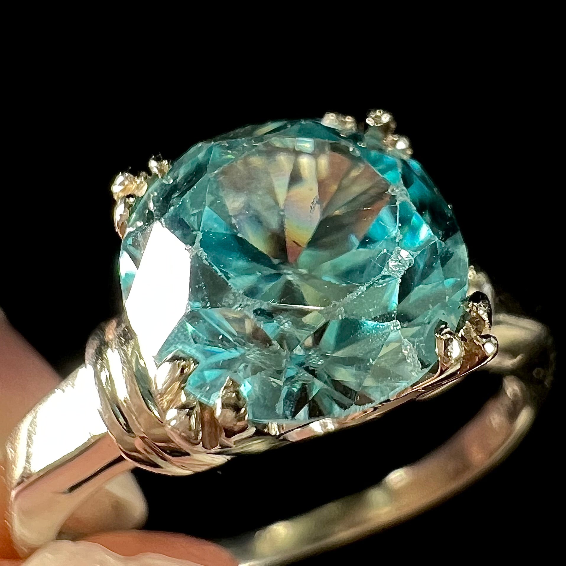 Antique blue store zircon ring