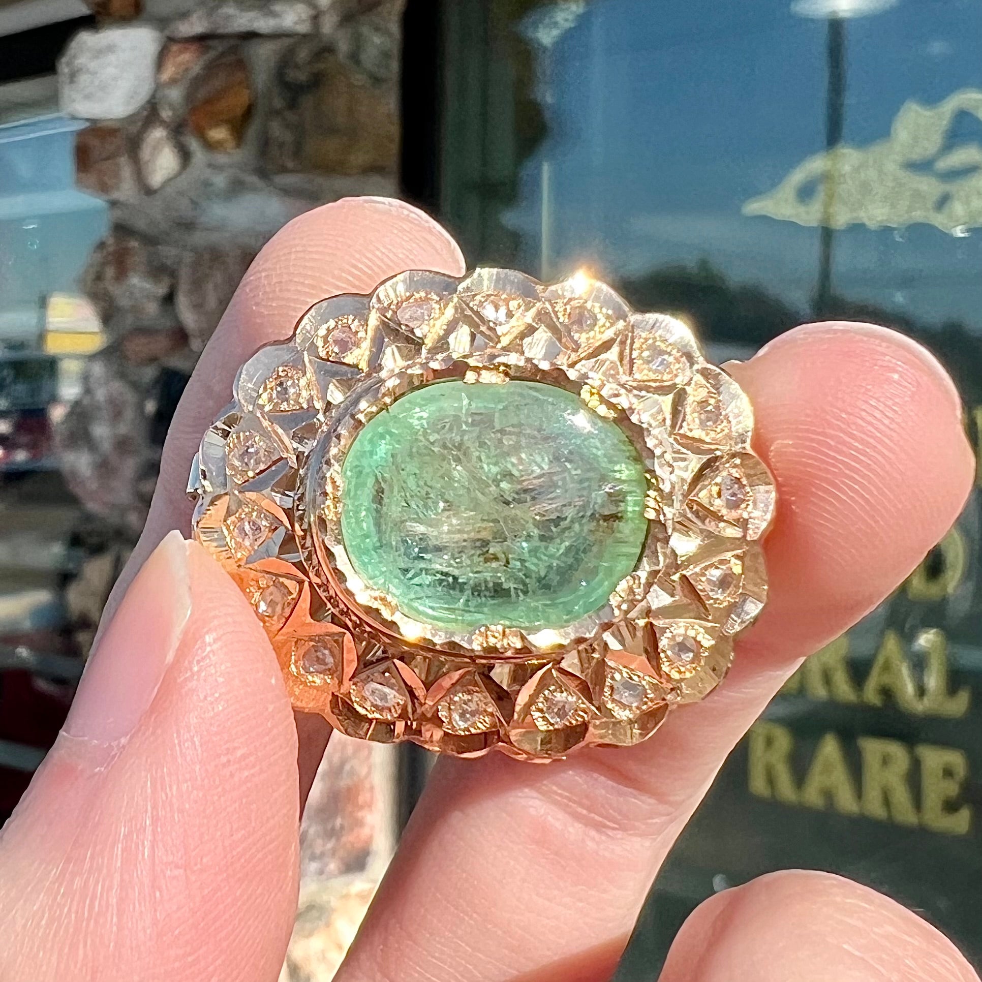 Antique emerald deals brooch