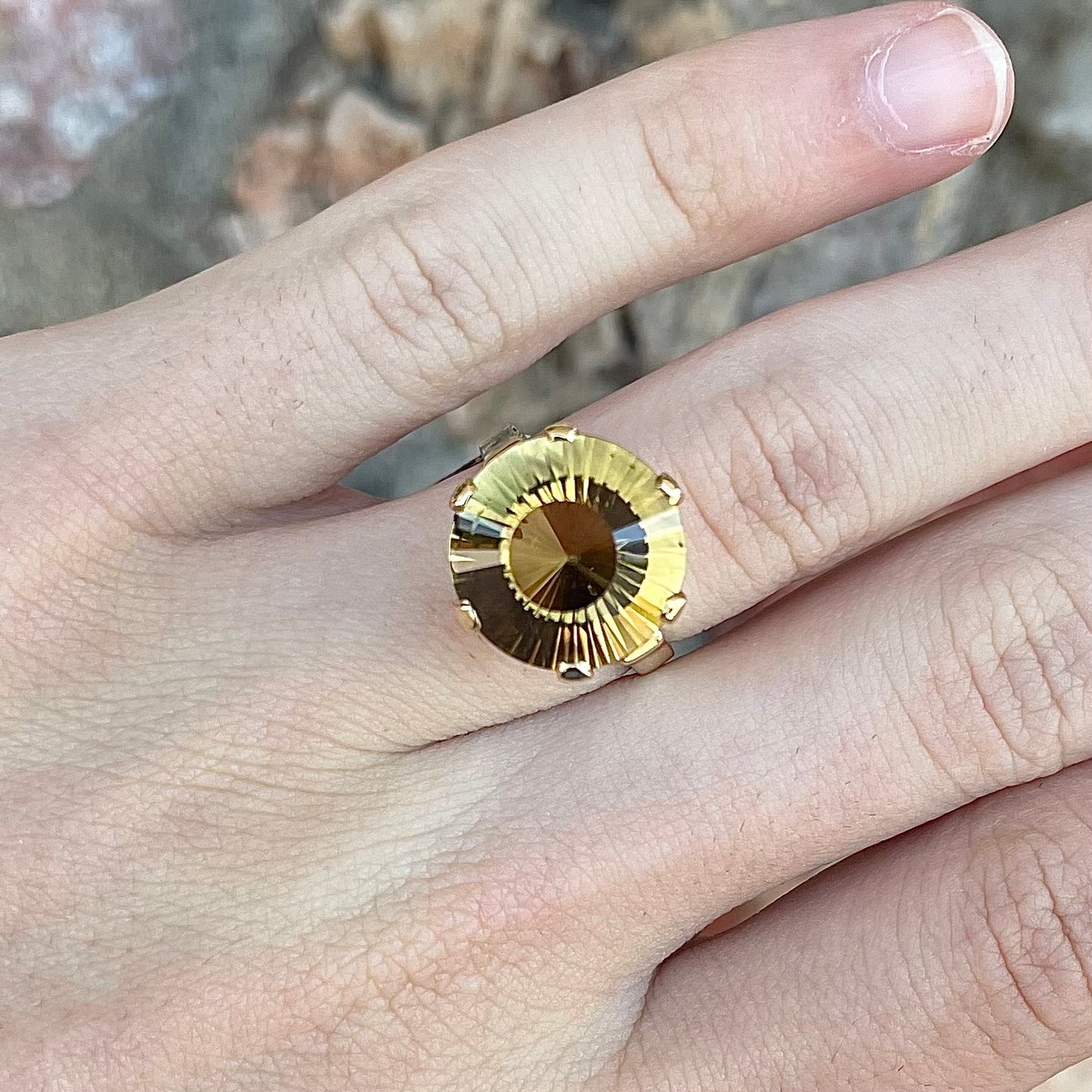 14mm Round Citrine Fancy Cut Ring | 14kt