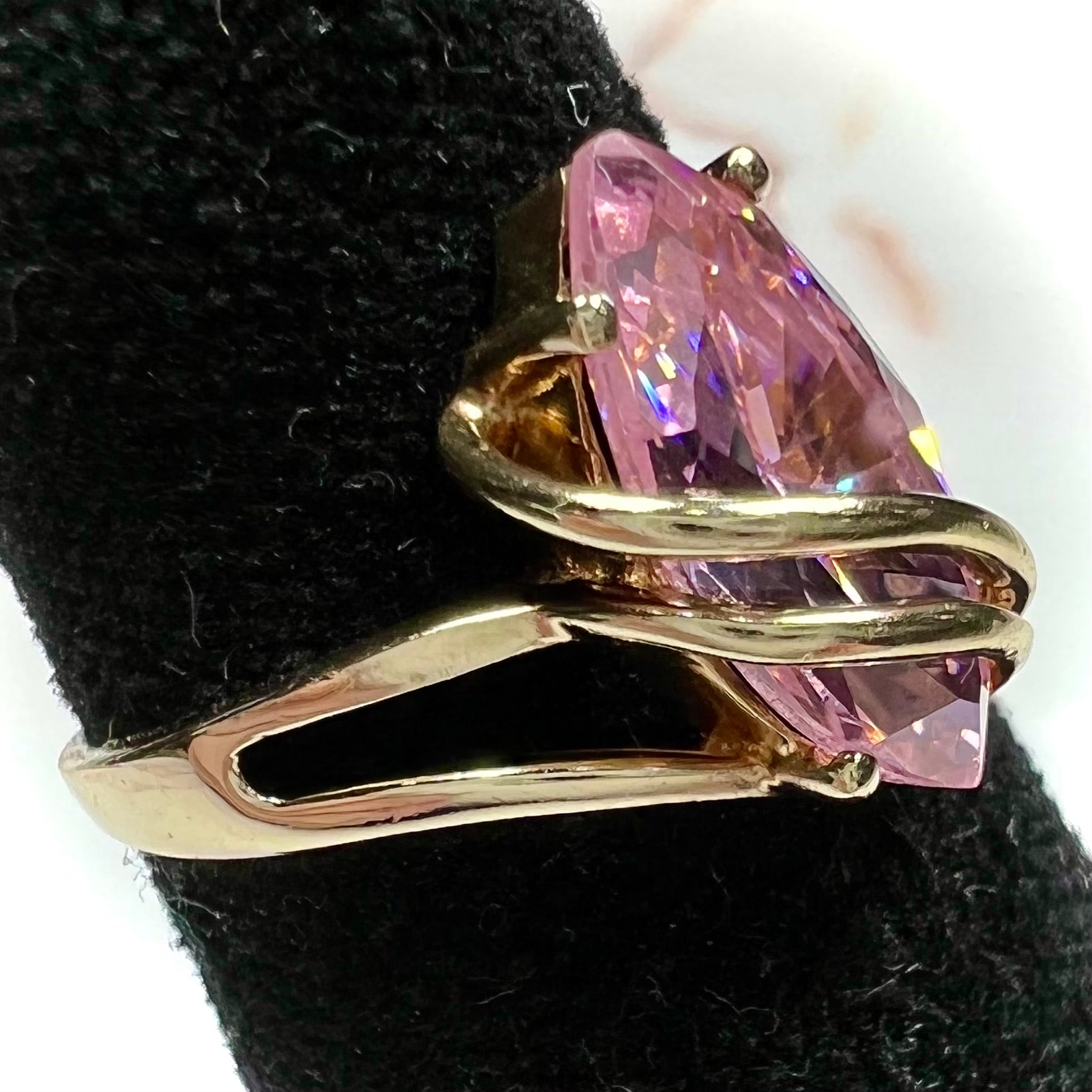 Pink Cubic Zirconia Gold Ring | 10kt