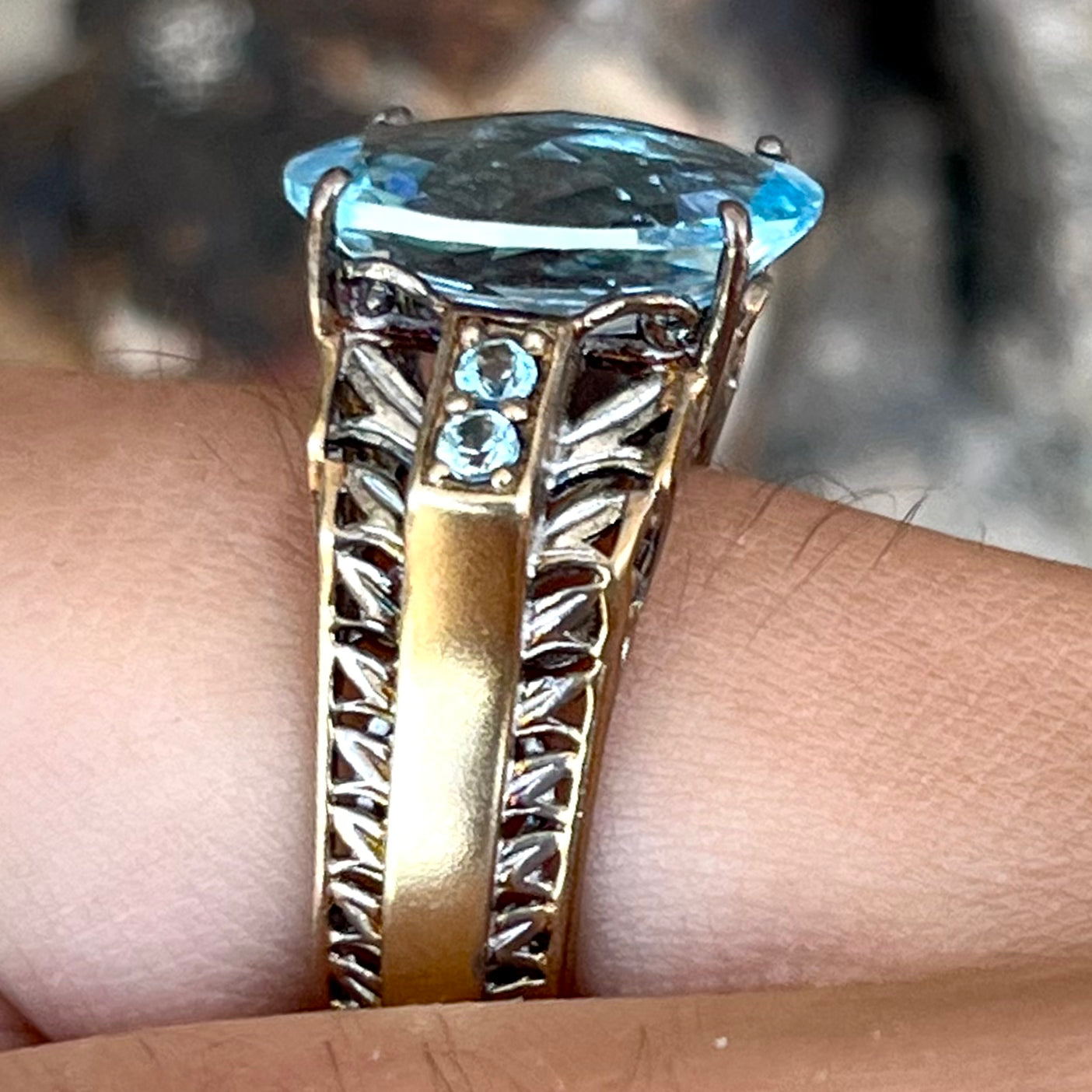 Sterling Silver outlet Faceted Blue Agate And London Blue Topaz Ring With Gold Plate.