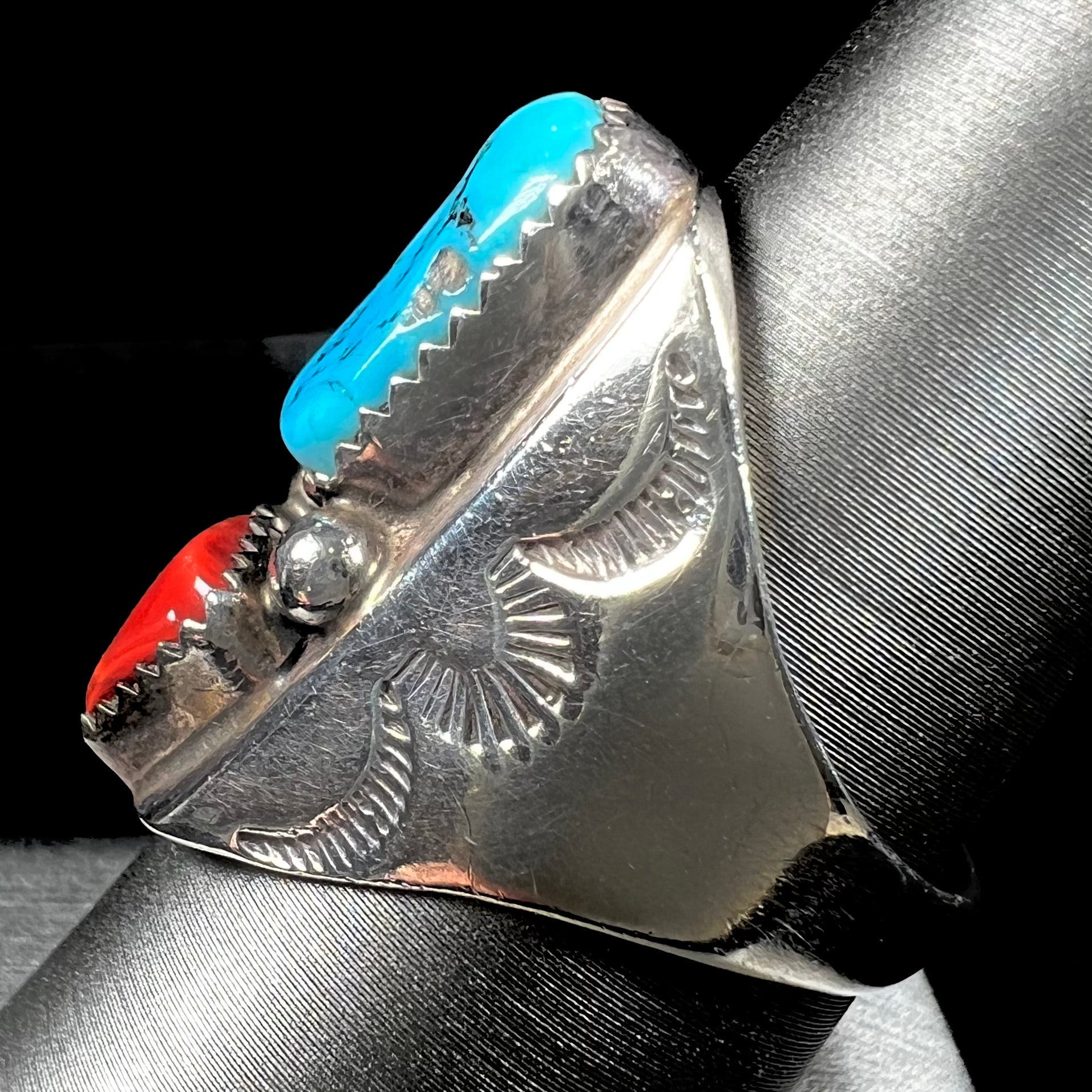 Vintage Hallmark SB Zuni Turquoise MOP and Coral Sterling Silver Mens deals Ring