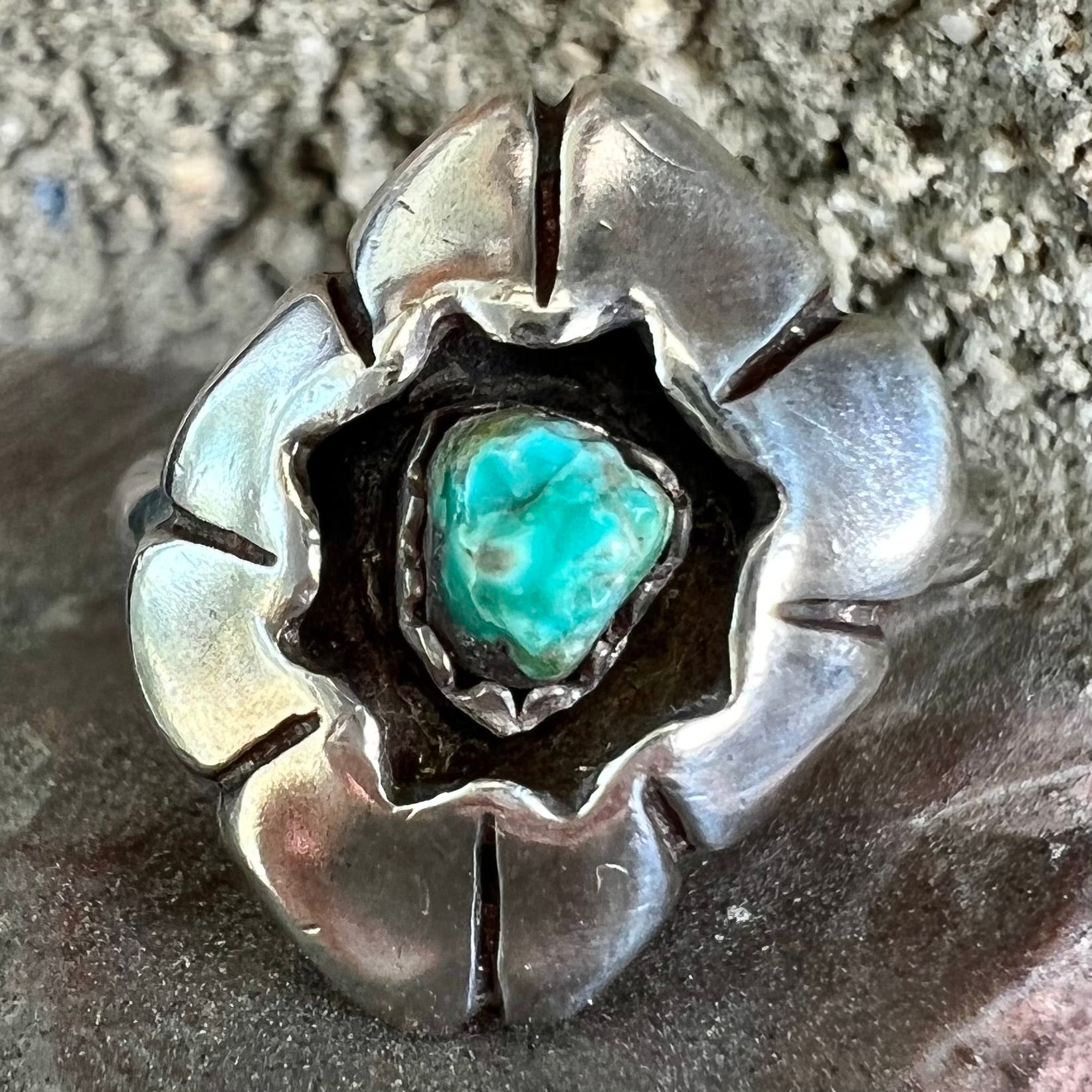 Old Pawn Vintage Sterling & Turquoise Ring 7 store