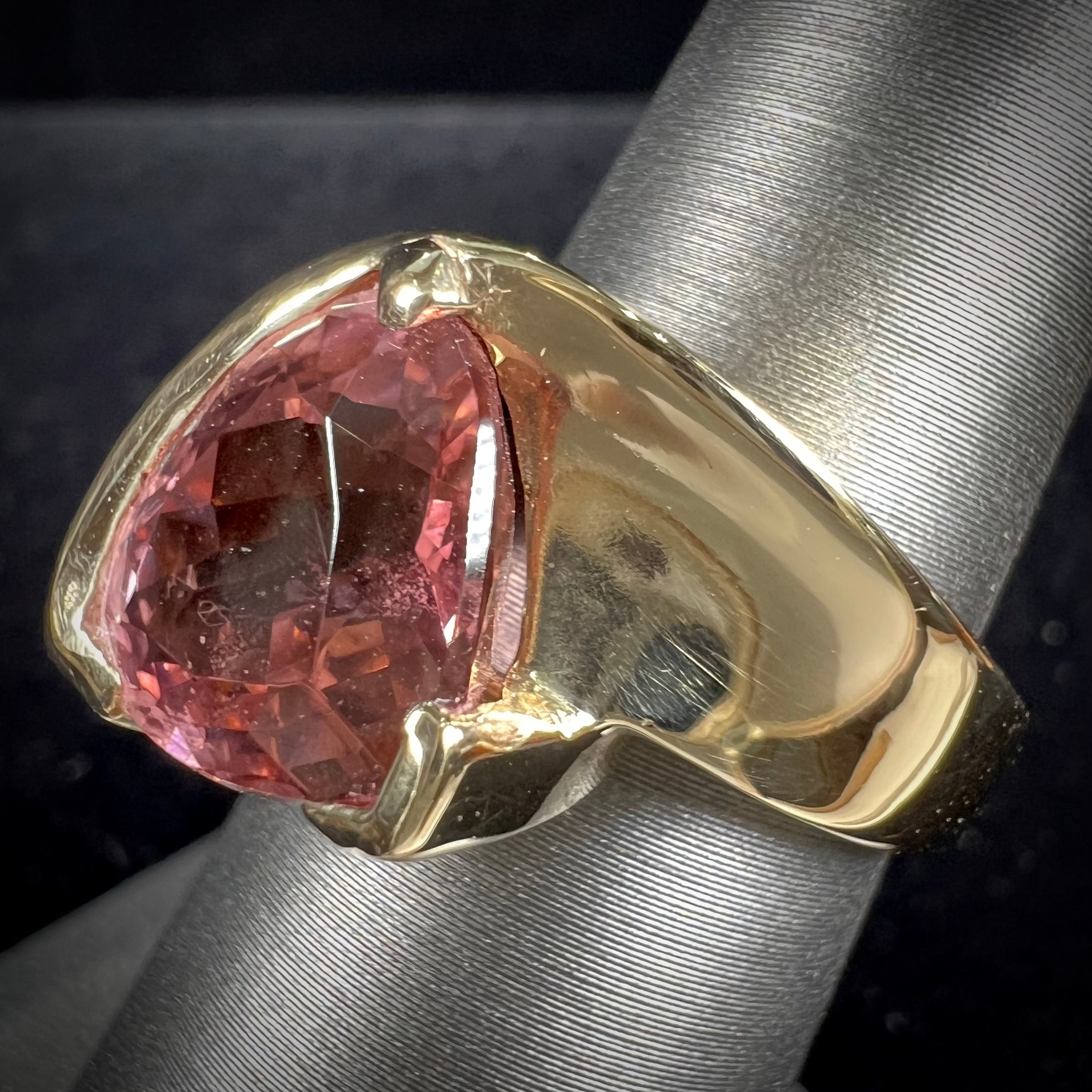 Unisex 5.67ct Pink Tourmaline Solitaire Ring | Burton's – Burton's 