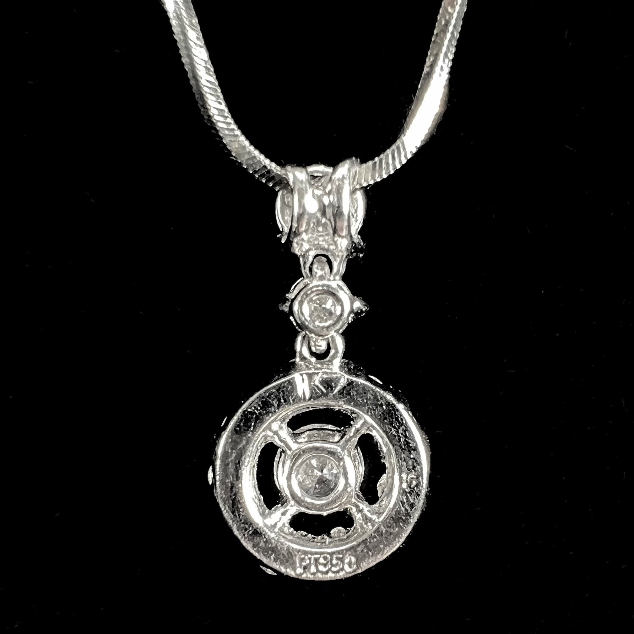 PPT - Buy necklace online in Saudi Arabia, UAE _ Jewelry online Dubai  PowerPoint Presentation - ID:10631461