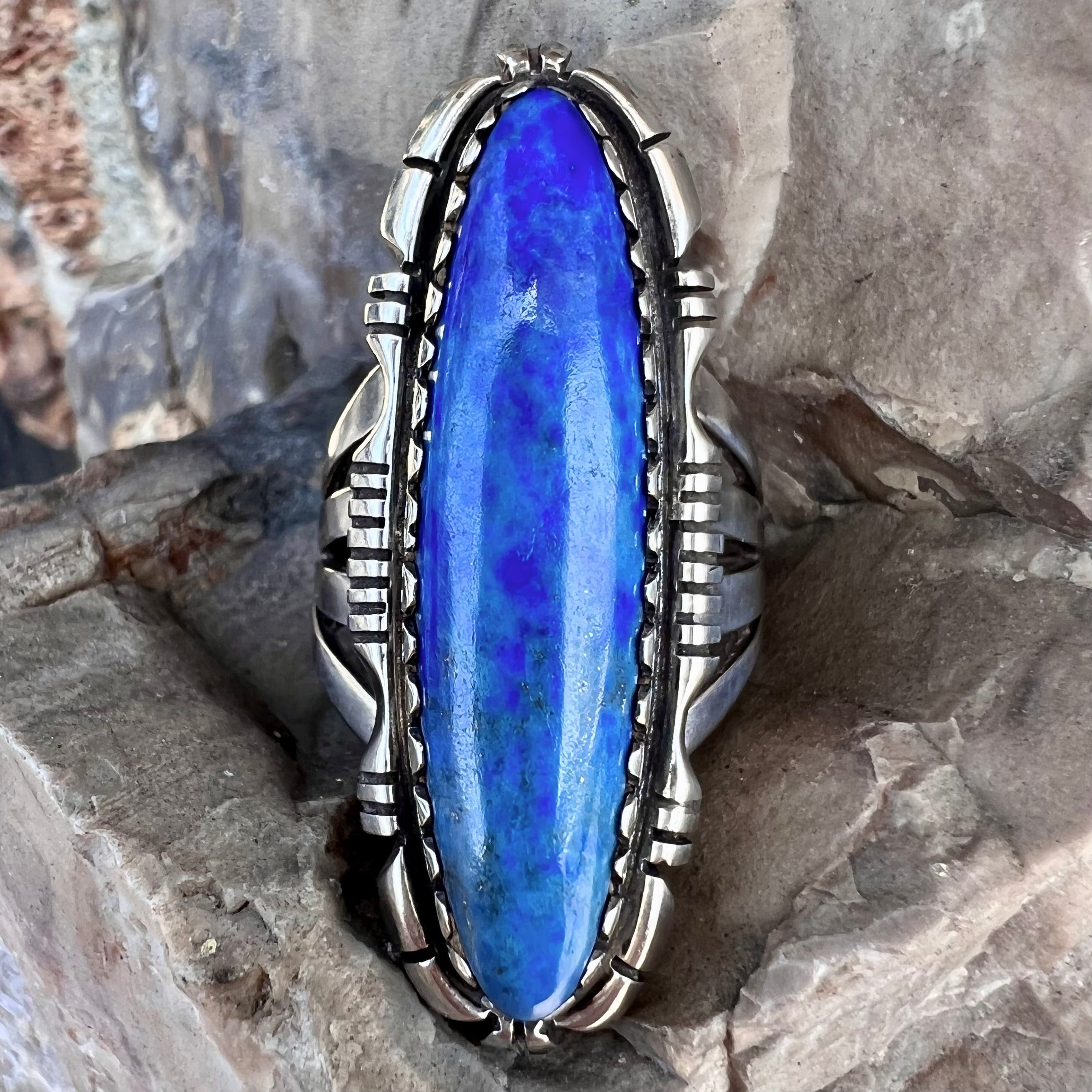 Vintage Sterling silver native American style fashion lapis lazuli gemstone ring size 6