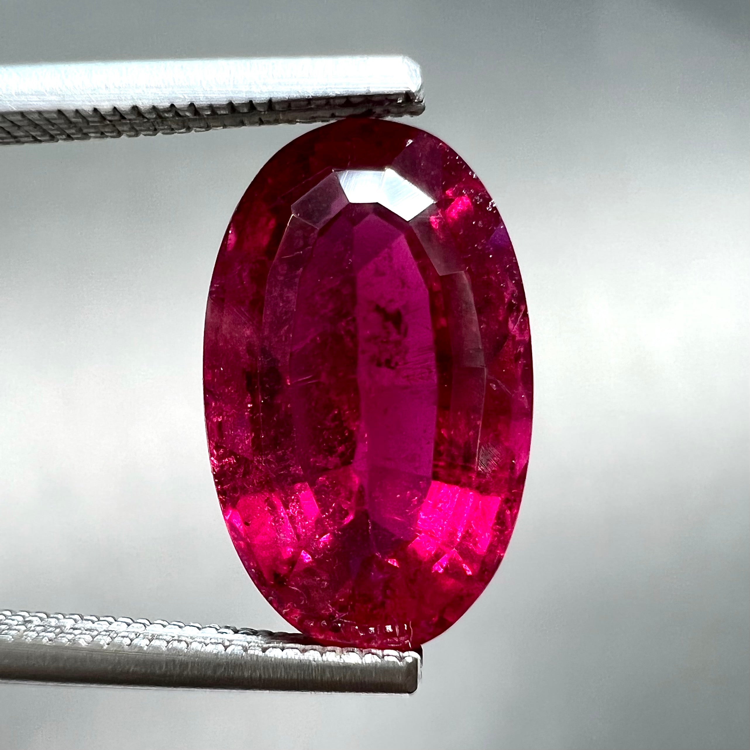 Tourmaline Gemstone , Rubelite Tourmaline Gemstone , Tourmaline Stone - 2.85 cts , sold 10*07*06 mm