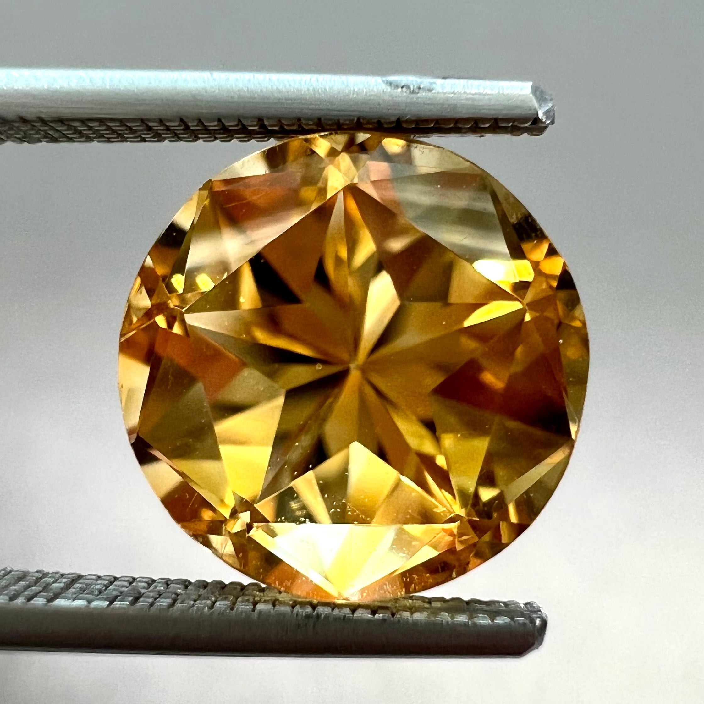 Round cut citrine online loose stone 5.45 ct Golden yellow quartz loose gemstone for solitaire ring Faceted citrine gemstone